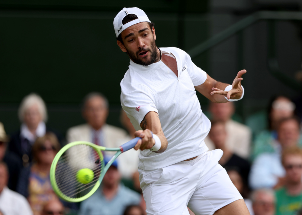 戴维斯杯逆转温网，阿尔卡拉斯惊艳四座的简单介绍